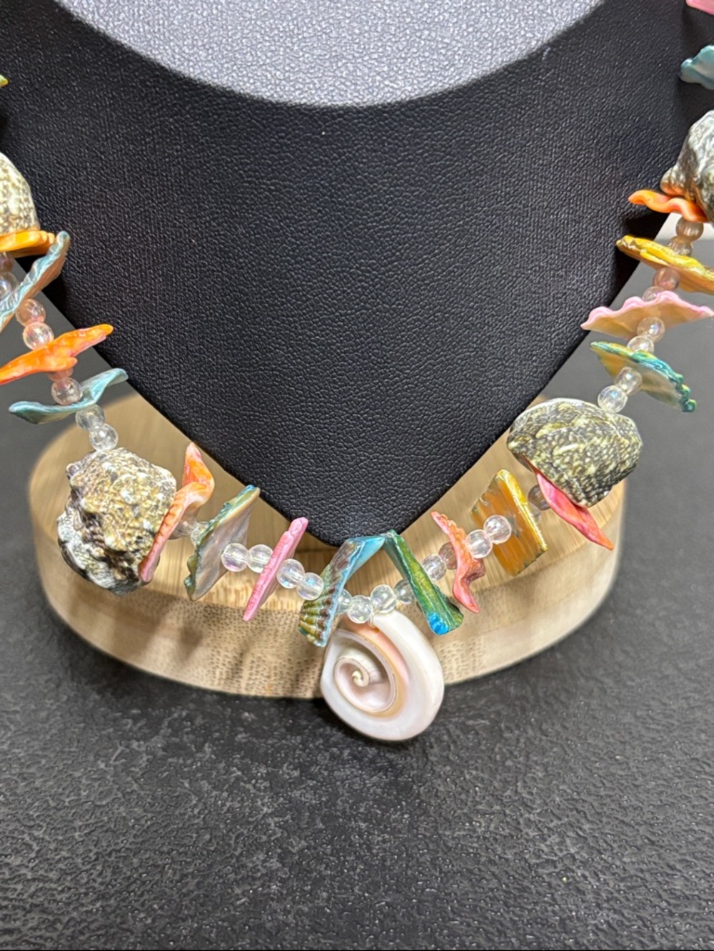 Colorful Shell Beach Lei Beaded Boho Coastal Necklace - Picture 2 of 7